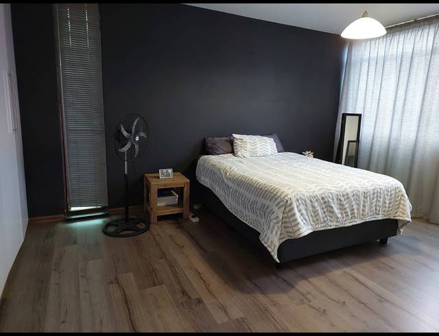 2 BEDROOM FLAT FOR SALE IN WESTRIDGE